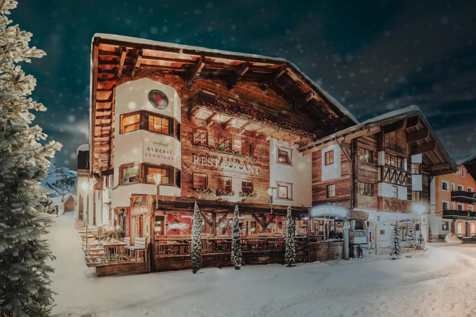 Hotel Gluecksschmiede - Hinterglemm Saalbach-Hinterglemm Exterior foto