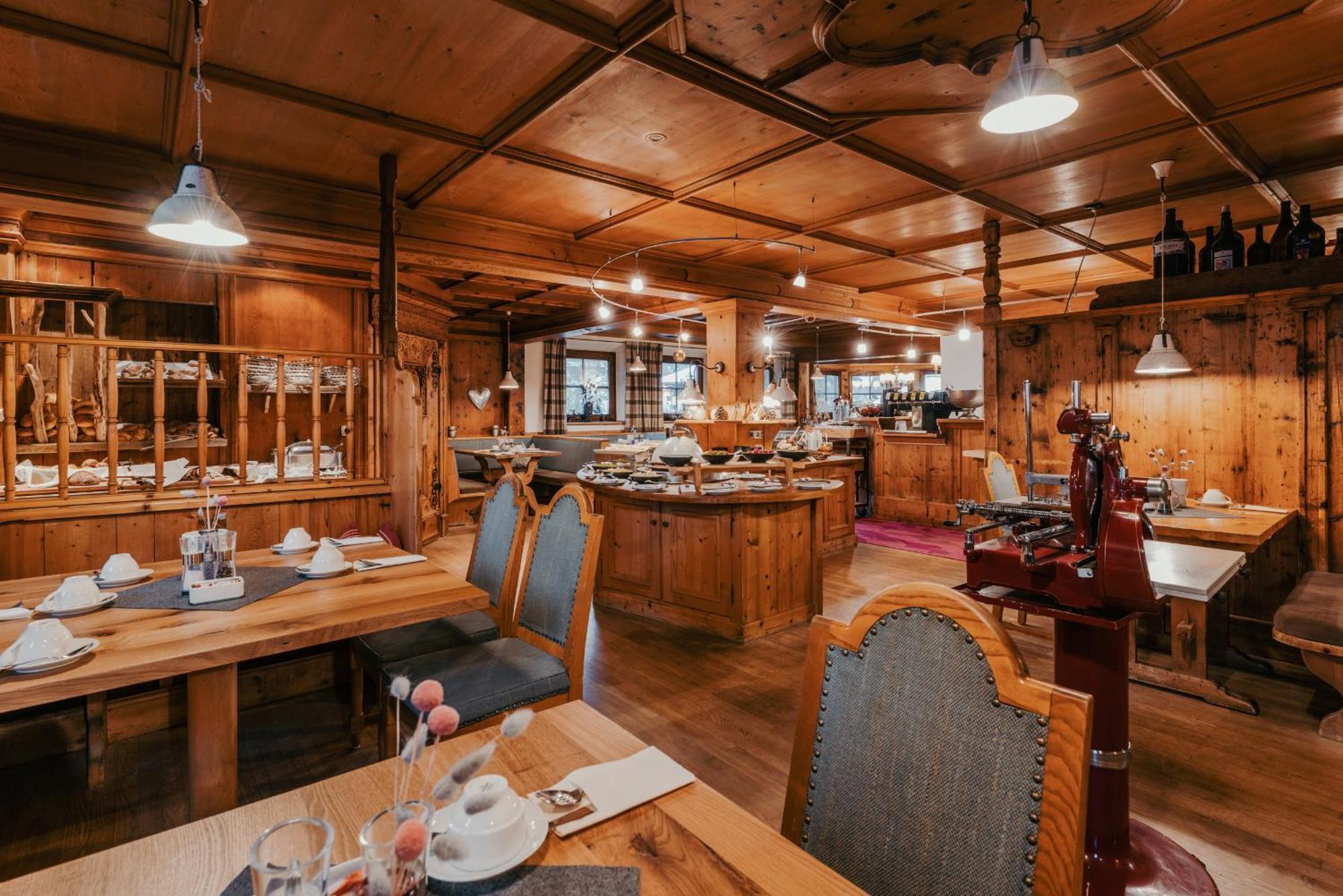 Hotel Gluecksschmiede - Hinterglemm Saalbach-Hinterglemm Exterior foto